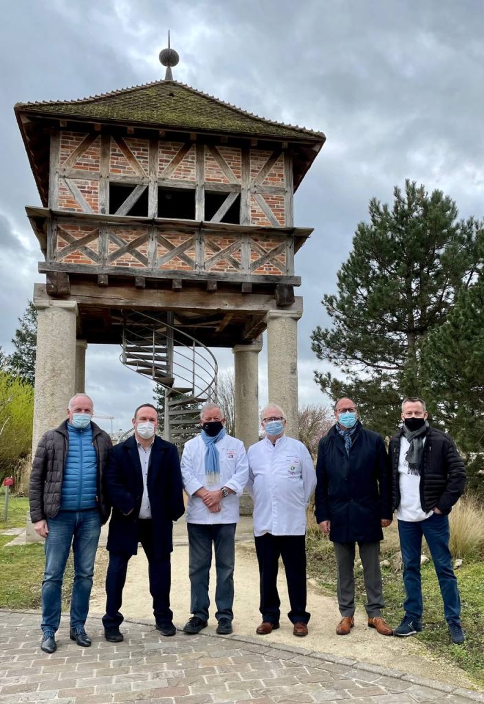 Damien Abad soutient les restaurateurs